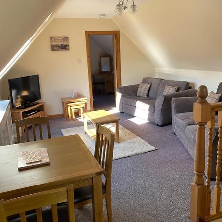 Eishkin Flat, Appartement Fort William Buitenkant foto