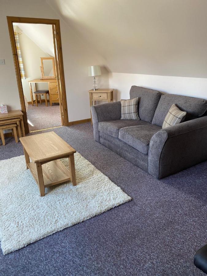 Eishkin Flat, Appartement Fort William Buitenkant foto
